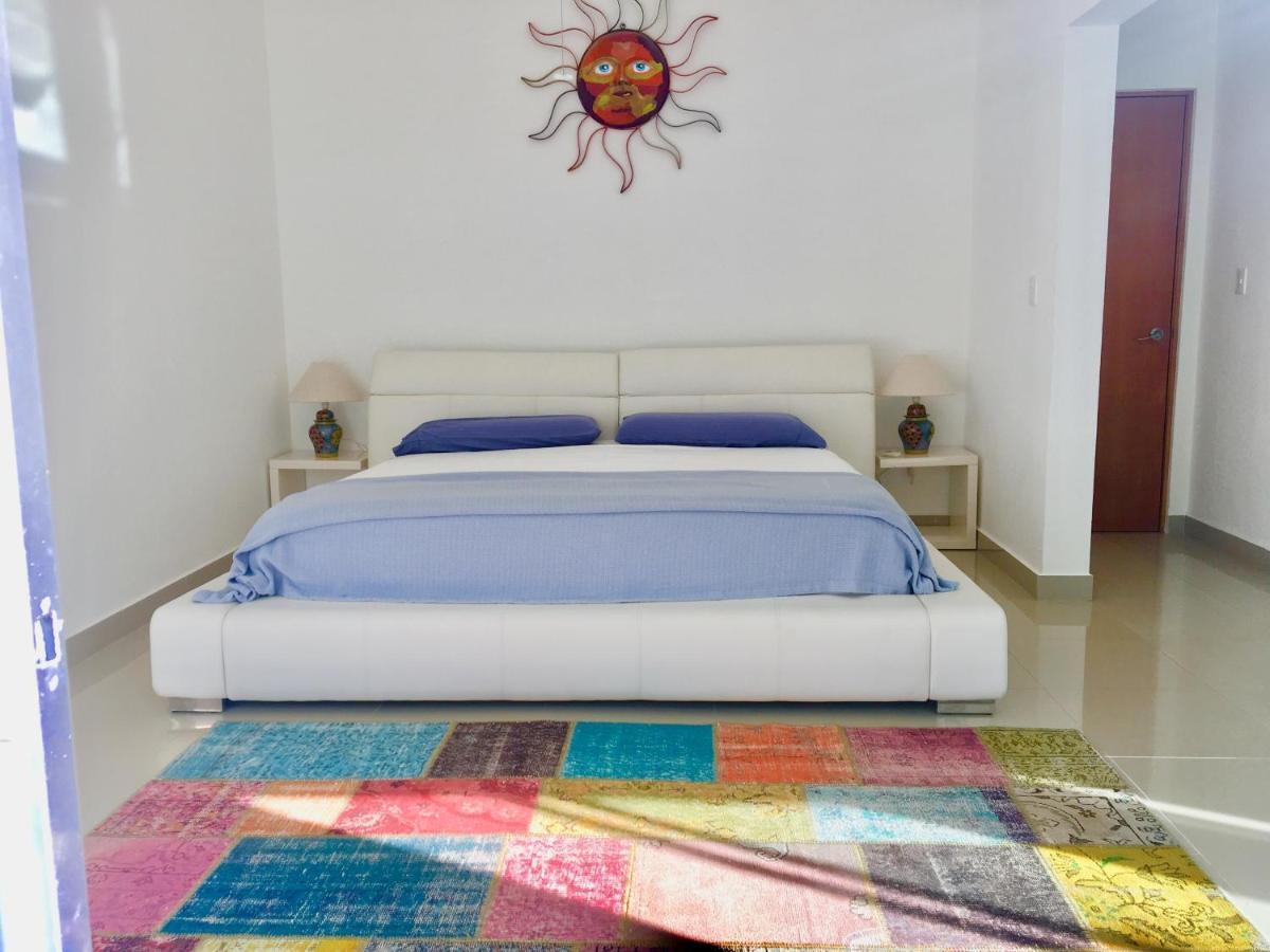 プレヤデルカーメン Casa Rioja Playacar Bed & Breakfast エクステリア 写真