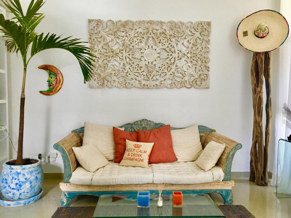 プレヤデルカーメン Casa Rioja Playacar Bed & Breakfast エクステリア 写真