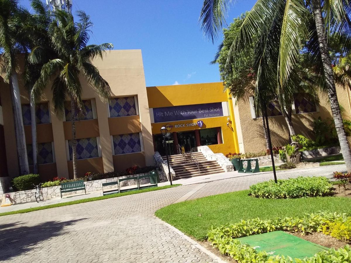 プレヤデルカーメン Casa Rioja Playacar Bed & Breakfast エクステリア 写真